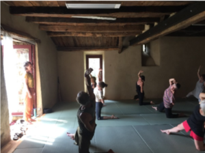 yoga en ardèche méditation stage